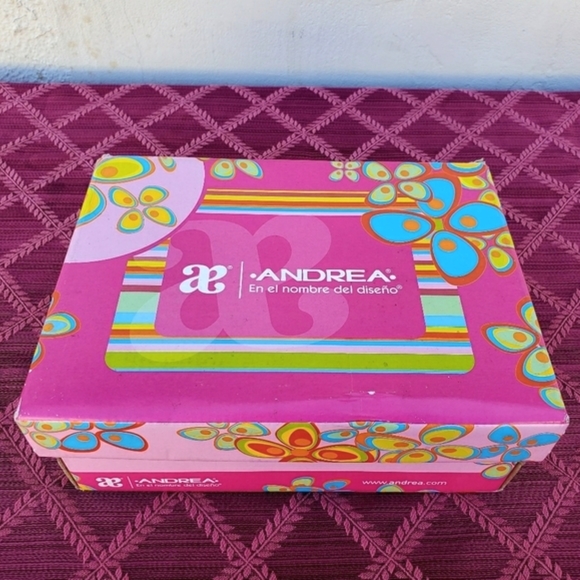 Andrea Shoes - Picture 5 of 6